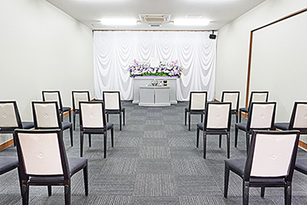 自社式場完備＋公営斎場利用可